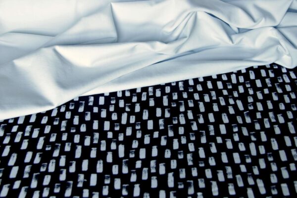Jersey Zwart Met Witte Streepjes